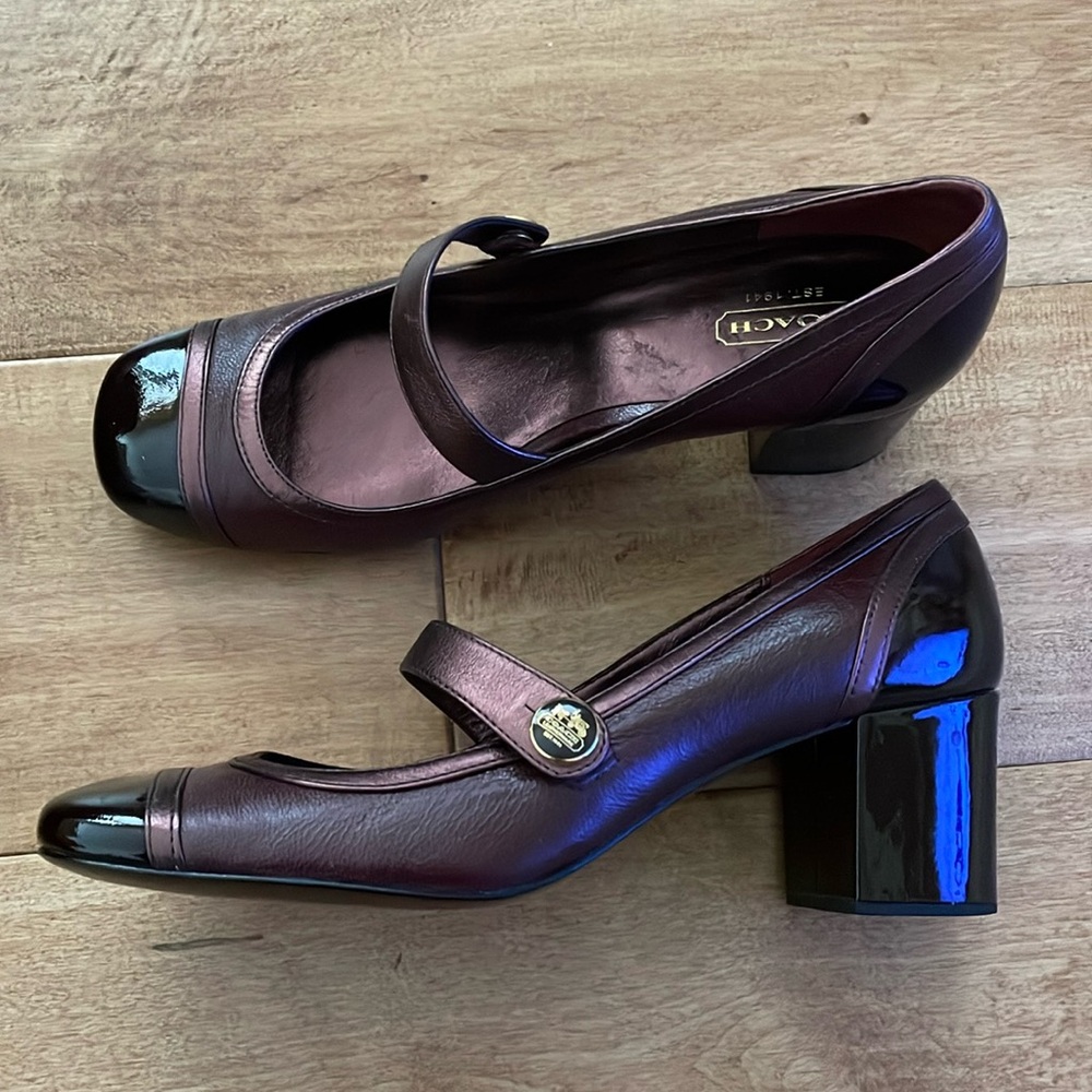 Coach Maryjane heels